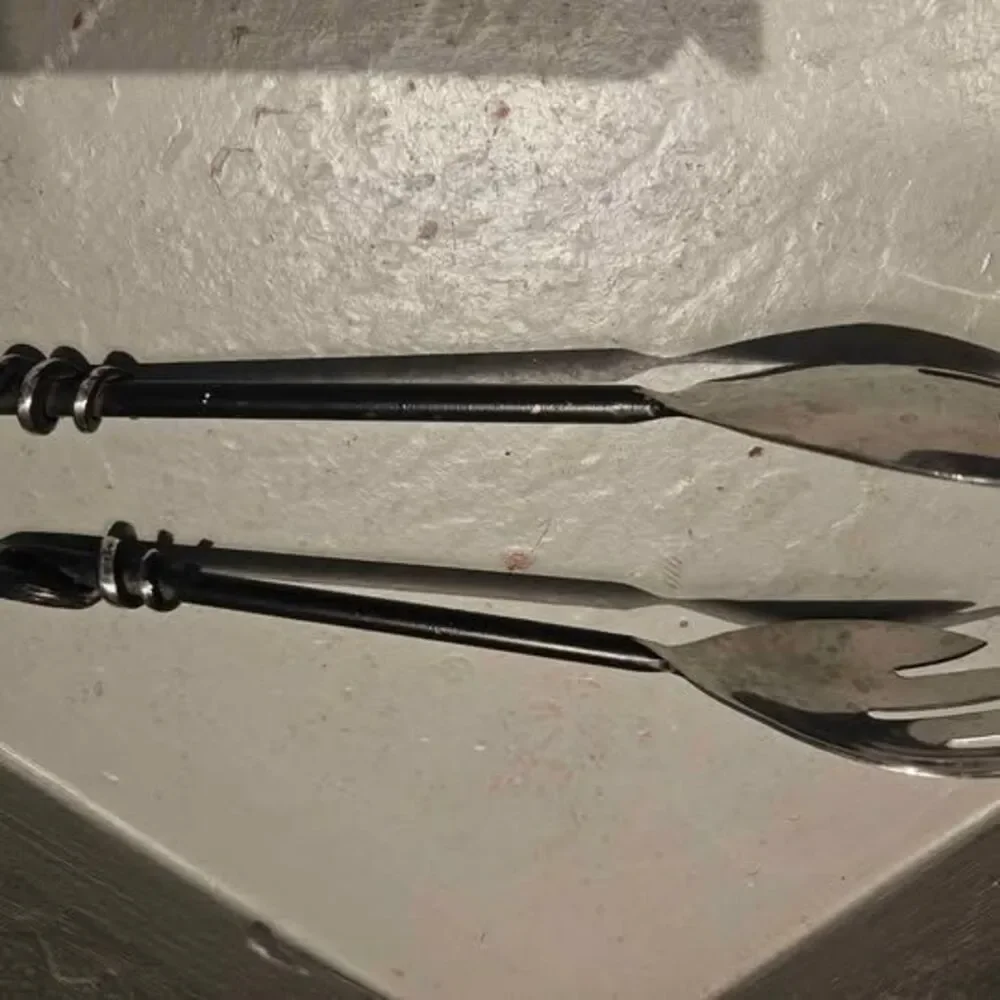 Decorative Silver Metal Salad Tongs 10